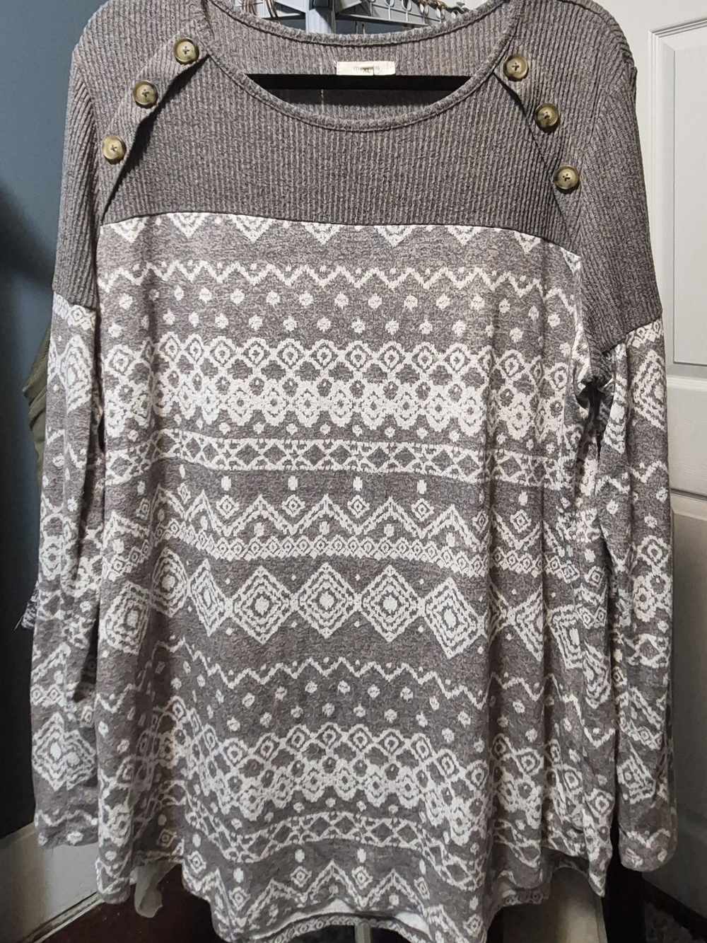 Maurices Taupe and White Patterned Button-Shoulder Pullover